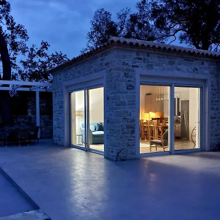 Villa Petalouda Mastoratika